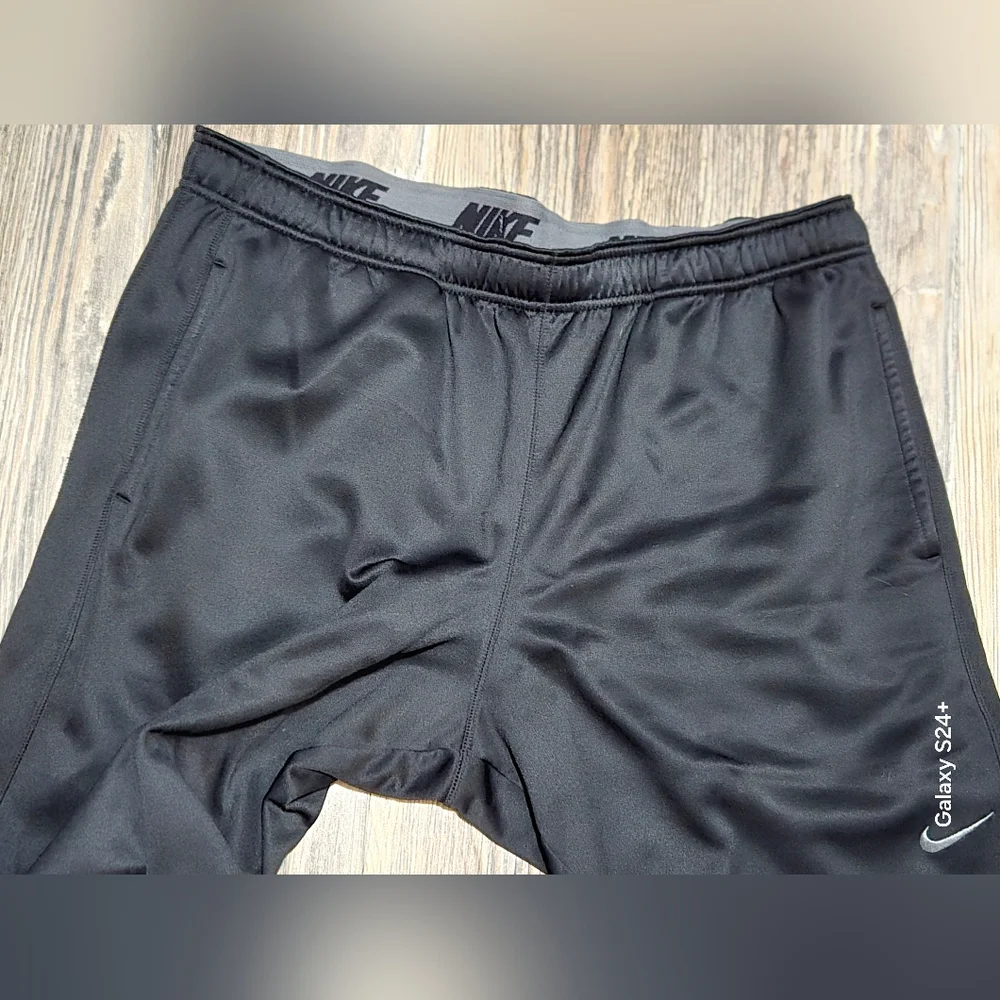 Nike Black Men’s Sweatpants Joggers - Picture 7 of 16